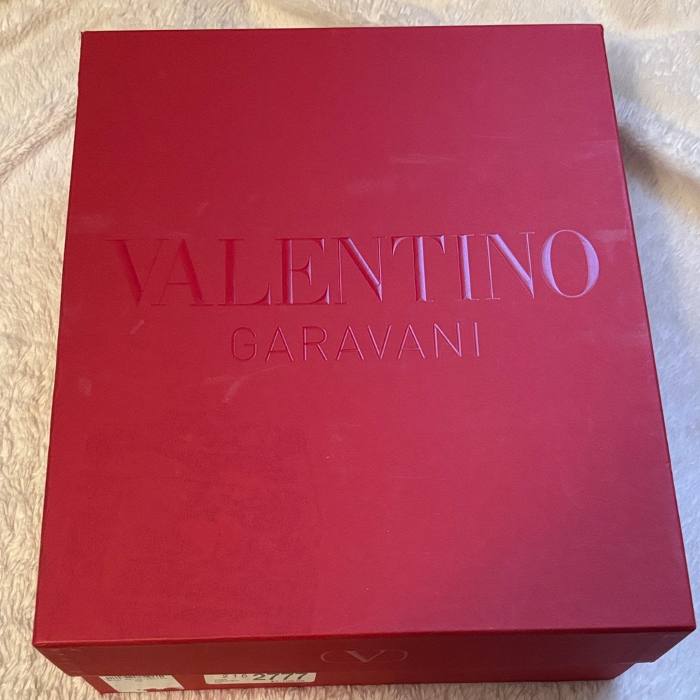 Valentino Garavani Crimson Gift Box